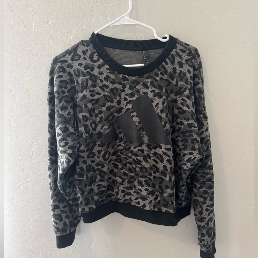 Addias sweatshirt